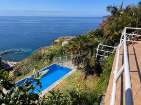 The Cliff Beach House